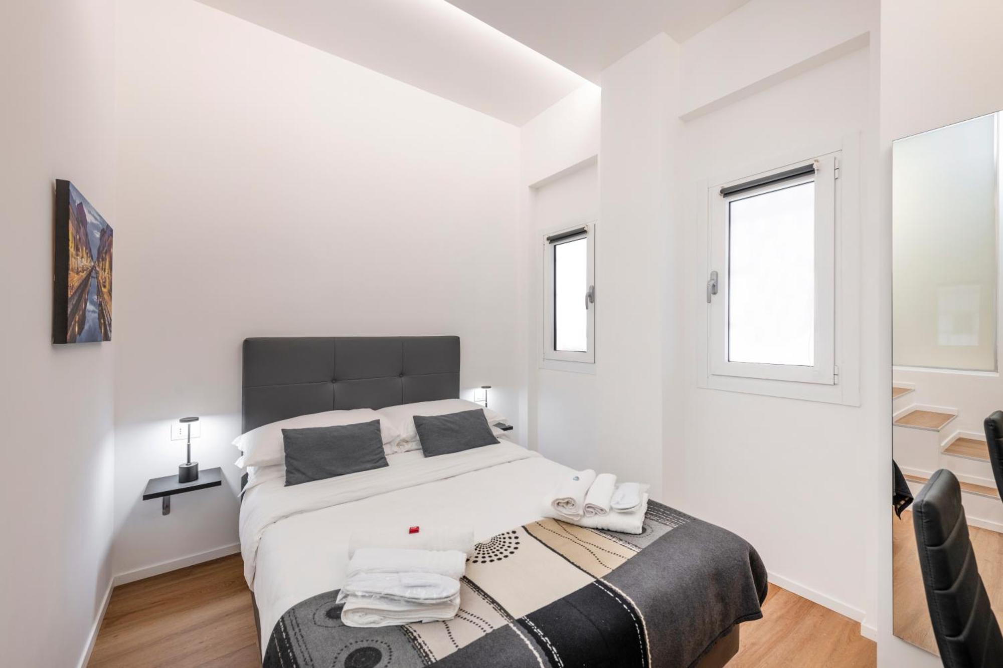 Bnbutler - Inbrera Suites - Giulianova, 1 Милано Екстериор снимка