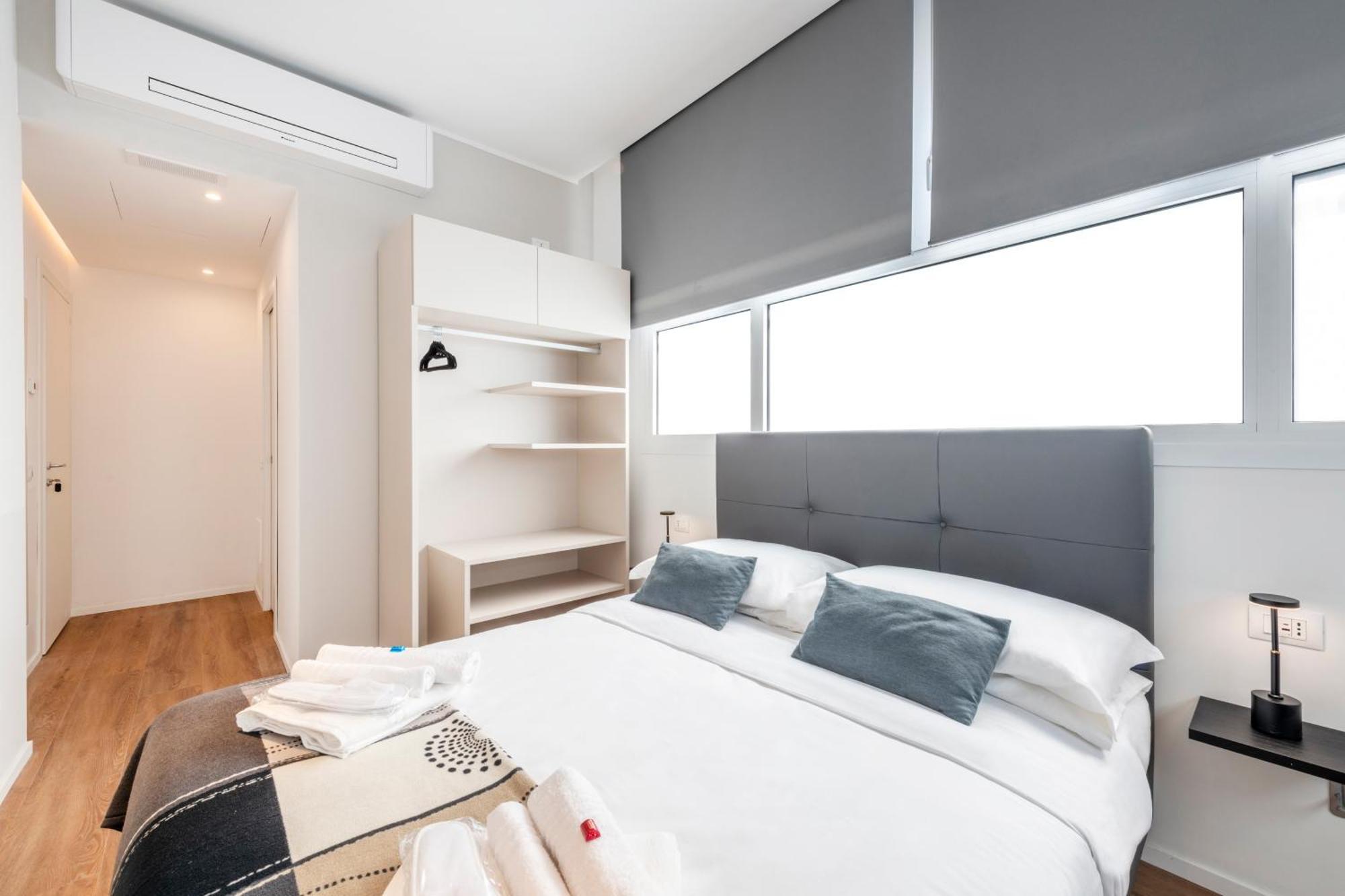 Bnbutler - Inbrera Suites - Giulianova, 1 Милано Екстериор снимка
