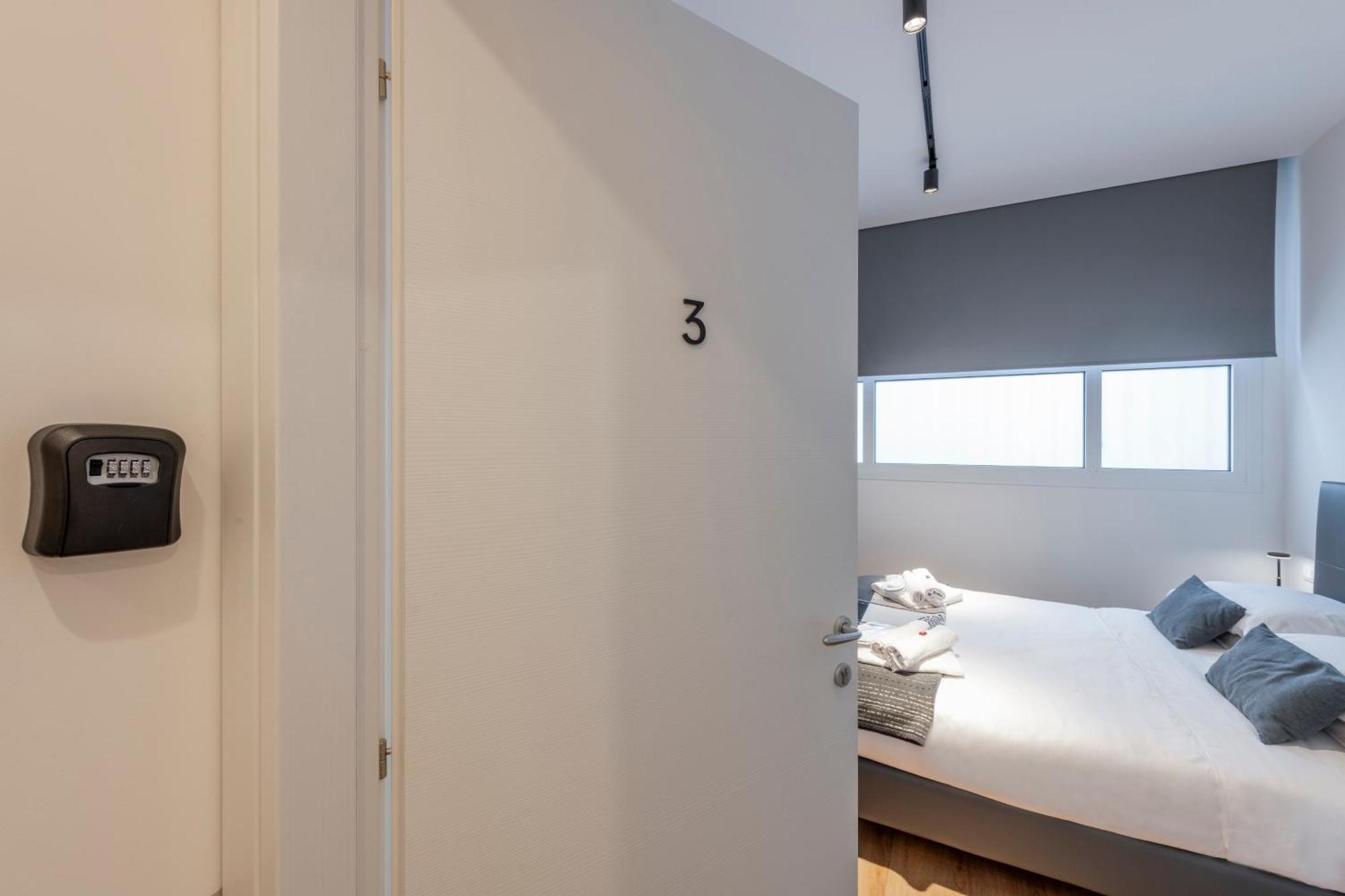 Bnbutler - Inbrera Suites - Giulianova, 1 Милано Екстериор снимка