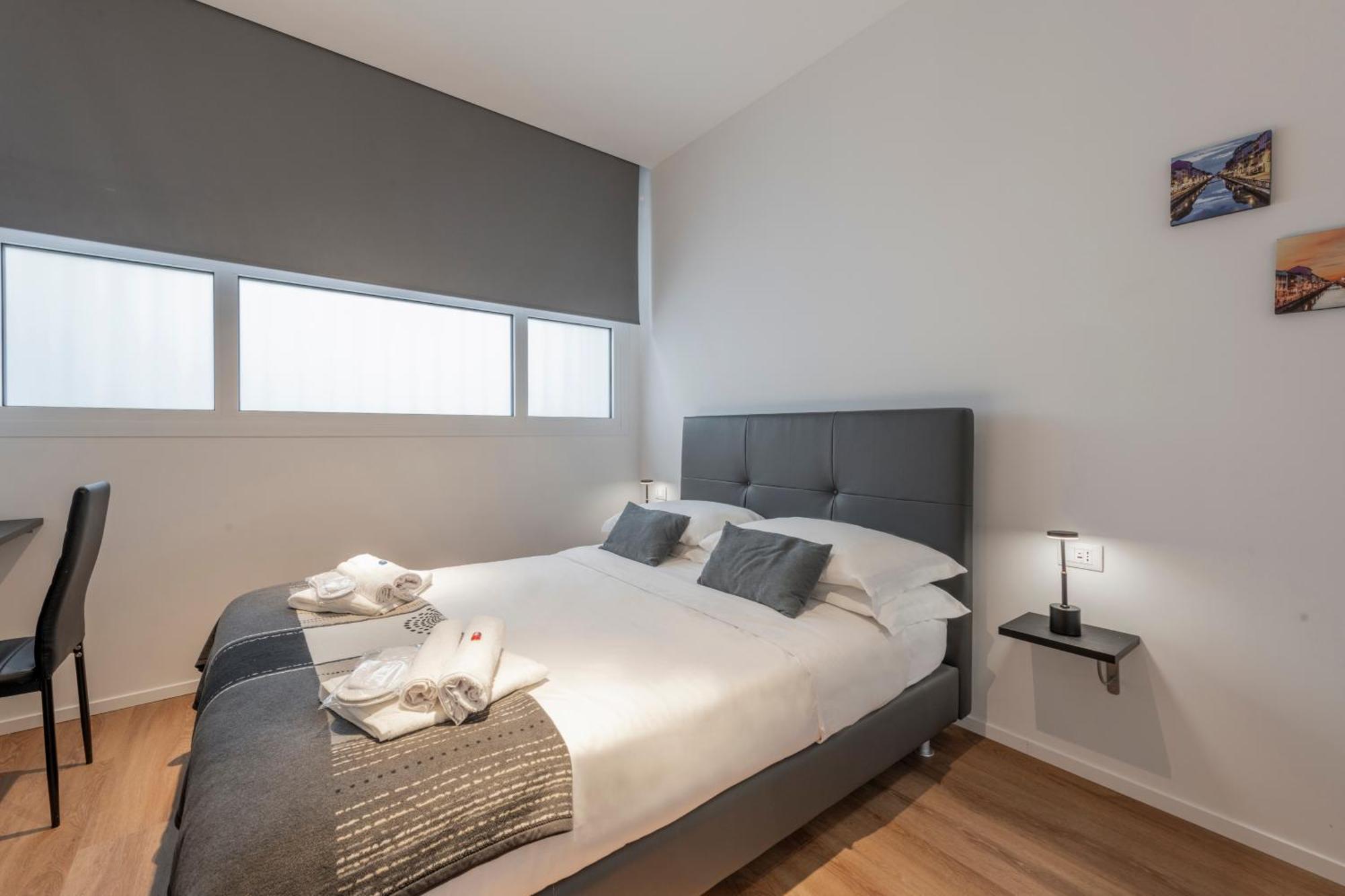 Bnbutler - Inbrera Suites - Giulianova, 1 Милано Екстериор снимка